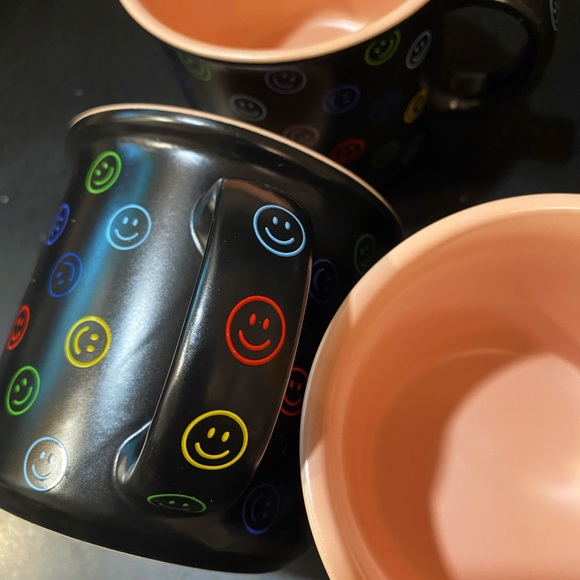 NEW Rainbow Smiley Face Coffee Mug - Picture 6 of 9